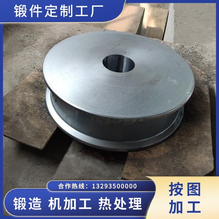 跨箱搬運(yùn)車(chē)鍛造車(chē)輪